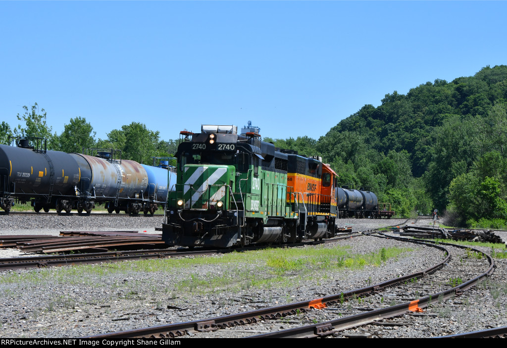 BNSF 2740